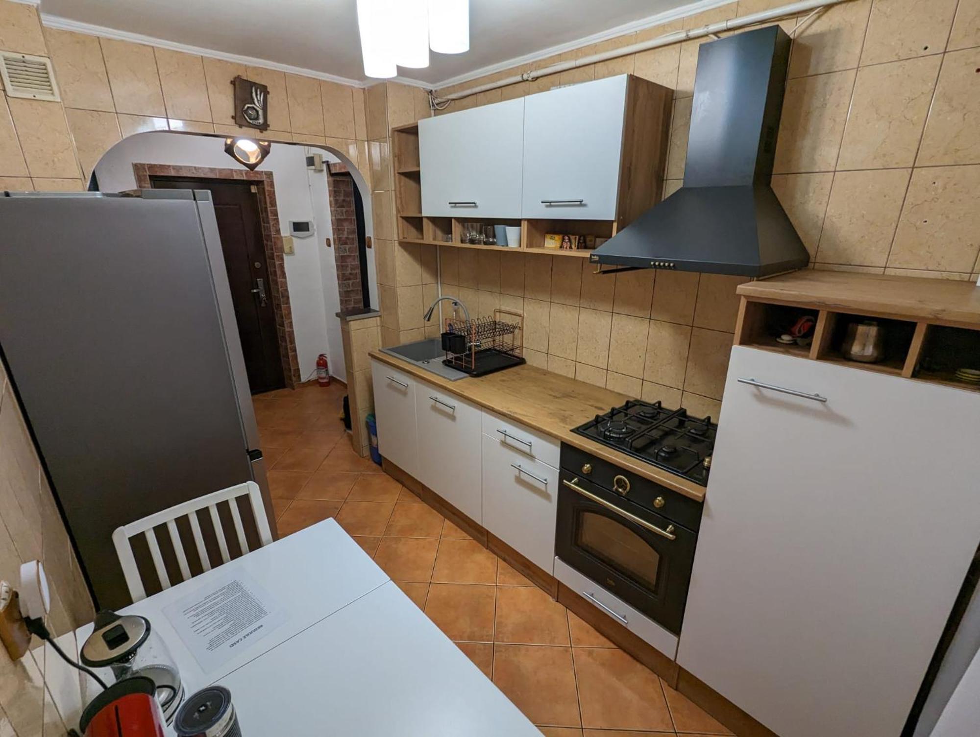 Modern Oasis With A Cozy Fireplace Your Stylish Apartment Minutes From Downtown Бухарест Екстер'єр фото